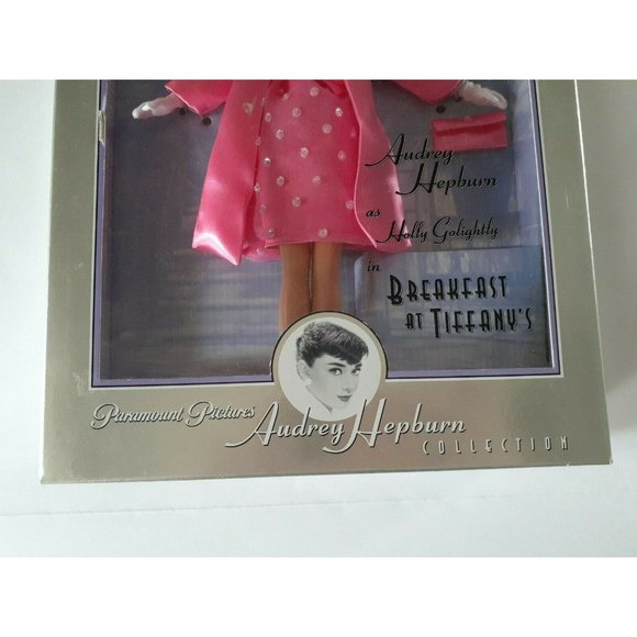Hollie Golightly Audrey Hepburn in Breakfast at Tiffany’s Pink Princess Fashion - Picture 3 of 8